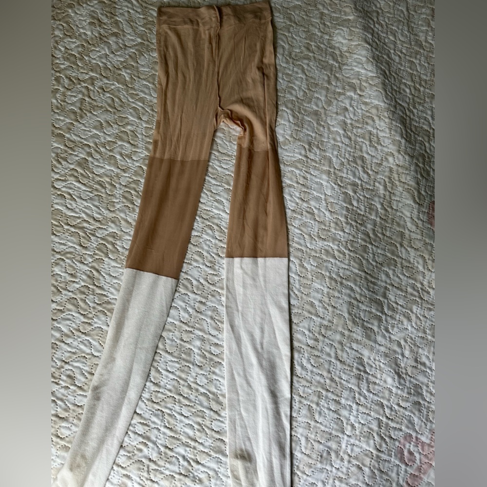 Color Block Tights in Cream and Tan